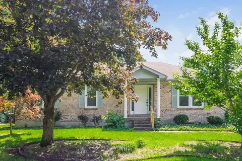 7017 Field View Ct, Louisville, KY 40291