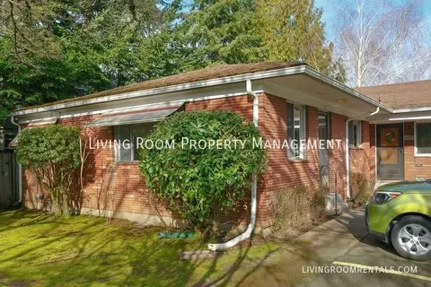 8609 N Leonard St, Portland, OR 97203