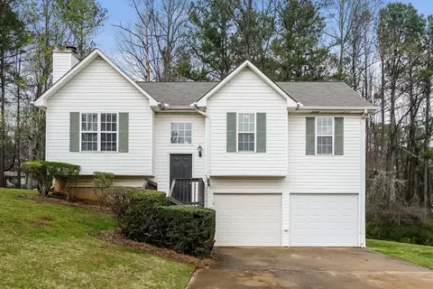 6320 Wellington Ct, Douglasville, GA 30134