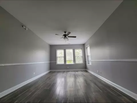 527 N Homan Ave #2, Chicago, IL 60624