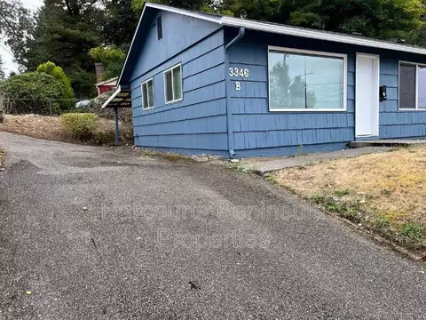 3346 Ward Ave #B, Bremerton, WA 98310