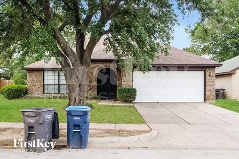 2716 Poplar Spring Rd, Fort Worth, TX 76123