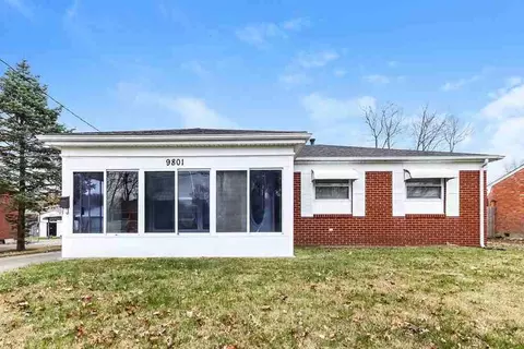 9801 Gandy Rd, Louisville, KY 40272
