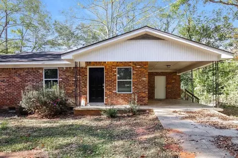 5151 Hillside Dr NW, Covington, GA 30014