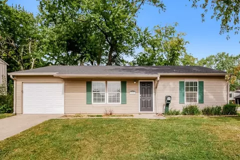 8858 Frontenac Rd, Indianapolis, IN 46226