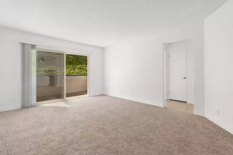 2401 Seaside St, San Diego, CA 92107
