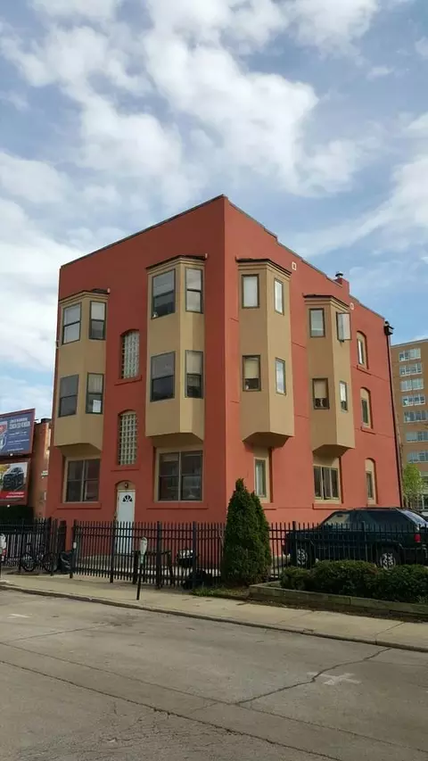 111 W Washington St #7, Champaign, IL 61820