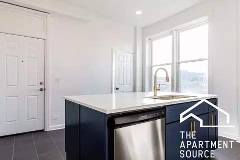 2350 W Charleston St #3F, Chicago, IL 60647