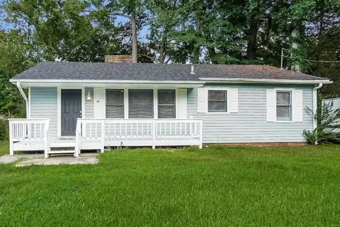 104 Wheeler Dr, Hueytown, AL 35023