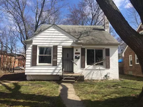 9390 Fielding St, Detroit, MI 48228