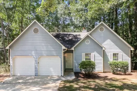 4034 Sharon Woods Dr, Powder Springs, GA 30127