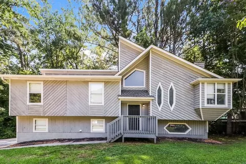 3684 Linwood Way, Snellville, GA 30039