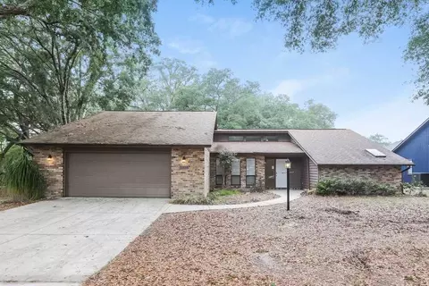 34438 Cedarfield Dr, Dade City, FL 33523