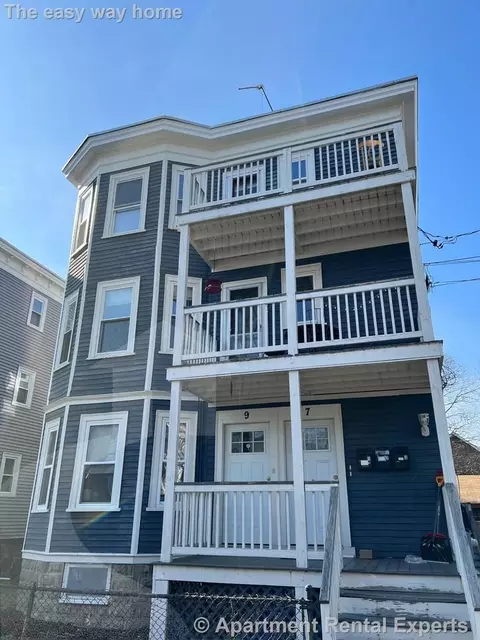 7 Orrin St #3, Cambridge, MA 02138