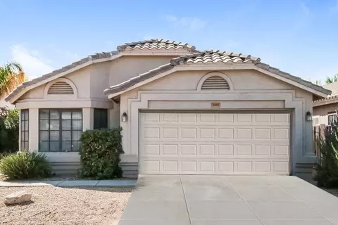 3815 W Runion Dr, Glendale, AZ 85308