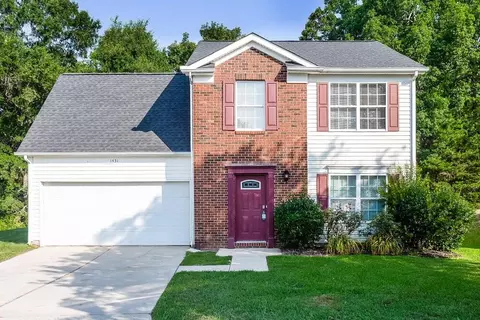 1431 Nature Pl, Charlotte, NC 28214