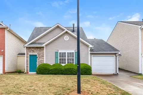 145 Meadowridge Dr, Covington, GA 30016