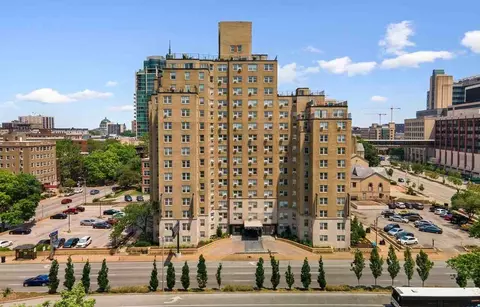 18 S Kingshighway Blvd, Saint Louis, MO 63108