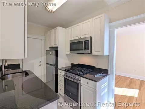22 Chauncy St #18, Cambridge, MA 02138