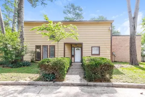 17803 Villa Way Dr, Spring, TX 77379