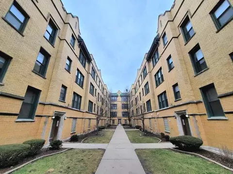 2334 N Spaulding Ave #1A, Chicago, IL 60647