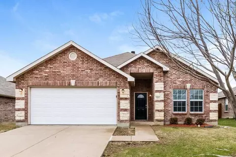 817 Cathy Dr, Burleson, TX 76028