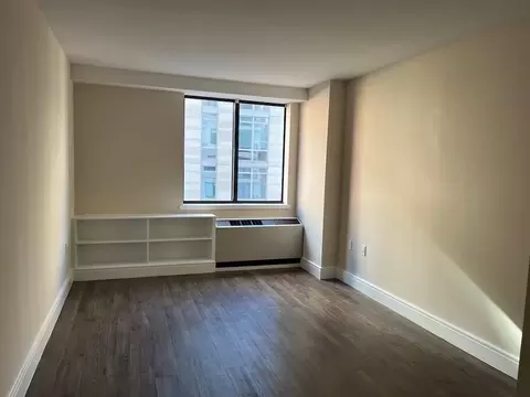 Undisclosed, New York, NY 10128
