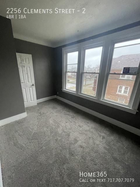 2256 Clements St #2, Detroit, MI 48238 | 10 Photos | MLS #52705892 - Movoto