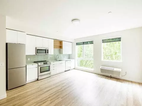310 SE 12th Ave, Portland, OR 97214