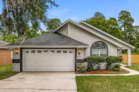 6065 Winding Bridge Dr, Jacksonville, FL 32277