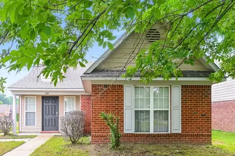 5289 Kalian Cv, Southaven, MS 38671