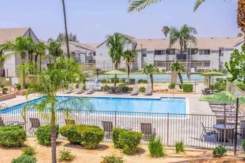 3800 W Devonshire Ave, Hemet, CA 92545