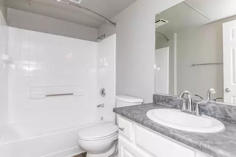 3800 W Devonshire Ave, Hemet, CA 92545