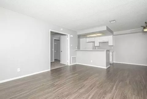 3800 W Devonshire Ave, Hemet, CA 92545