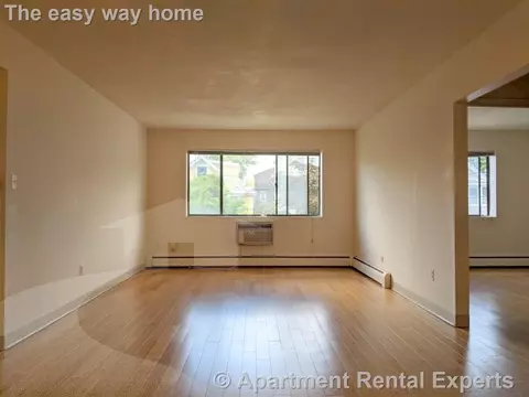 12 Cameron Ave #10, Somerville, MA 02144