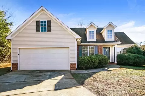 4510 Doves Nest Ct, Matthews, NC 28105
