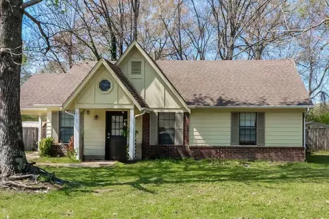 6763 Ashland Dr, Olive Branch, MS 38654
