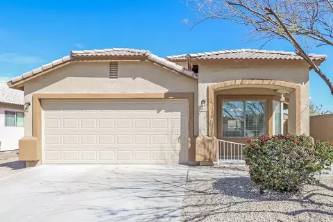 4332 W Alta Vista Rd, Phoenix, AZ 85339