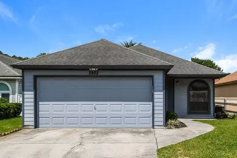 2852 Lantana Lakes Dr E, Jacksonville, FL 32246