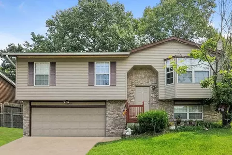 3944 Walnut Ridge Ct, Imperial, MO 63052