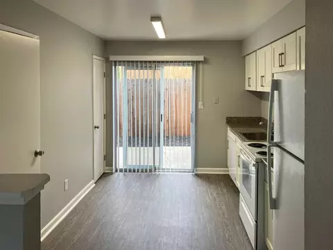 764 E Swain Rd, Lincoln Village, CA 95207