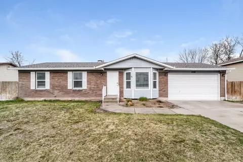 10318 S Leilani Dr, Sandy, UT 84070