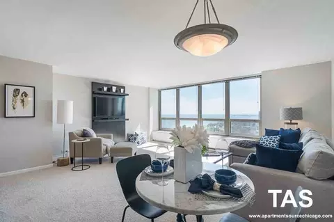 3450 N Lake Shore Dr, Chicago, IL 60657