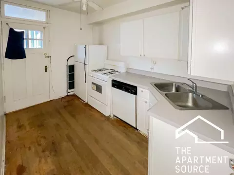 1902 W Winnemac Ave #1, Chicago, IL 60640