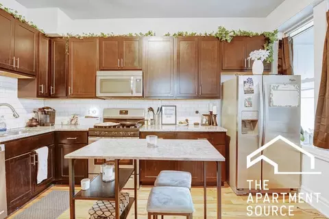 2747 W Augusta Blvd #1R, Chicago, IL 60622