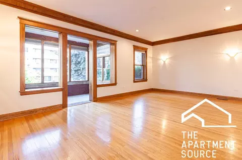5838 N Kenmore Ave #1, Chicago, IL 60660