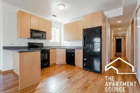 1822 N Campbell Ave #3, Chicago, IL 60647