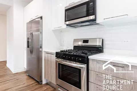 1426 W Jonquil Ter #3, Chicago, IL 60626