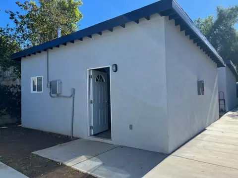 201 Eaton Way, Vista, CA 92084