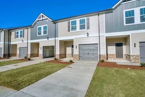 1259 W End Station Dr, Lebanon, TN 37087